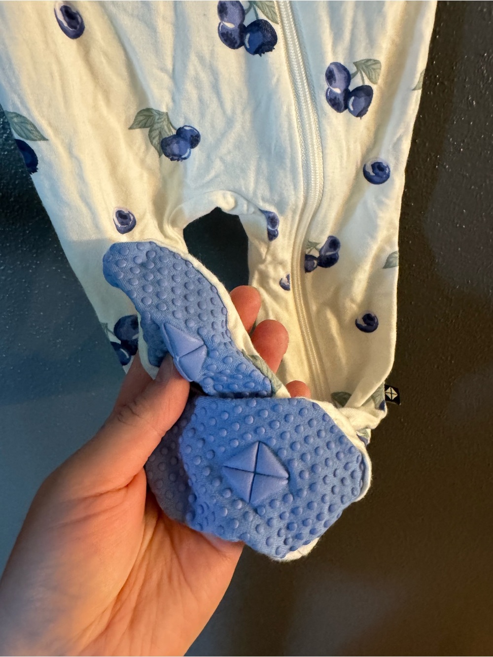Kyte BABY Zippered Footie in Blueberry - Picture 3 of 4